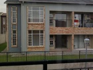2 Bed Apartment in Laser Park