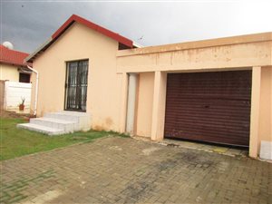 3 Bed House in Naturena