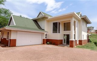 4 Bedroom Duplex in Kindlewood Estate