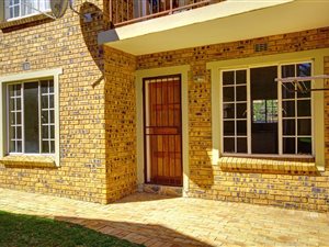 2 Bed Apartment in Strubens Valley