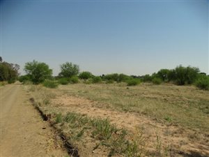 4.6 ha Land available in Lakeview