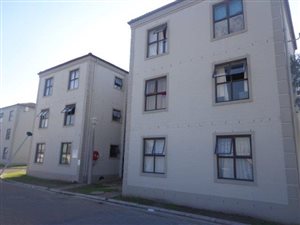2 Bed Apartment in Sanlamhof
