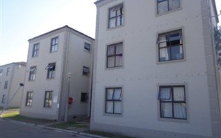 2 Bedroom Apartment in Sanlamhof
