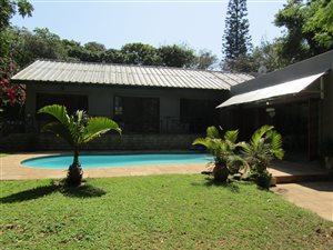 4 Bed House in Salt Rock