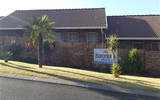 2 Bedroom Simplex in Noordheuwel