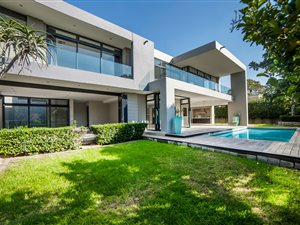 4 Bed House in Dainfern Golf Estate