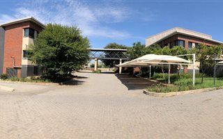 10155 m² Industrial space in Allandale