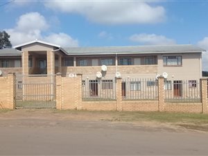 880 m² Commercial space in Eshowe