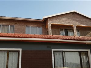 5 Bed House in Kharwastan