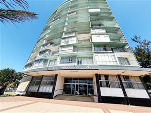 2 Bed Apartment in North Beach