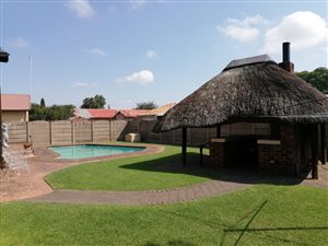 3 Bed House in Vanderbijlpark CE3