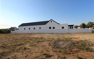 4 Bedroom House in Croydon Olive Estate