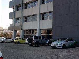 164 m² Commercial space in Bedfordview