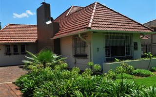 4 Bedroom House in Linden