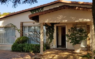 4 Bedroom House in Harmelia