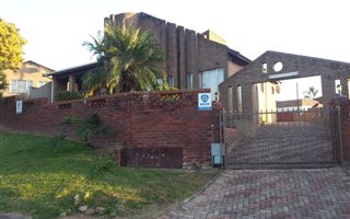 3 Bedroom House in Shallcross