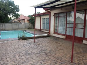 3 Bedroom House in Dunnottar