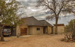 3 Bedroom House in Raptors View Wildlife Estate