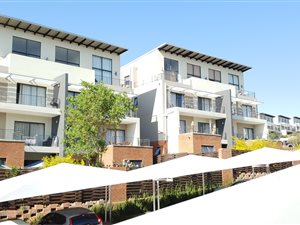 2 Bed Apartment in Fourways