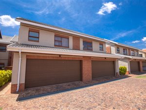 3 Bed Duplex in Country View Estate