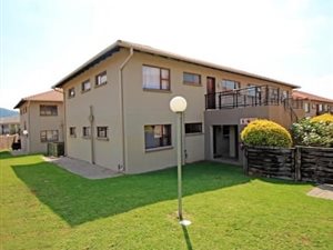 2 Bed Townhouse in Meyersdal