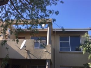 2 Bed Apartment in Marais Steyn Park