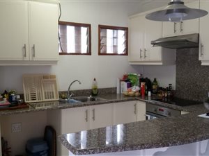 1 Bed Flat in Berea West