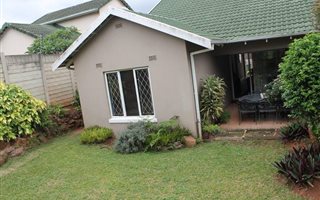 3 Bedroom Simplex in Somerset Park