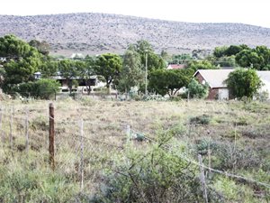 1285 m² Land available in Willowmore