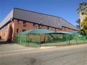 656 m² Office Space in Eastgate