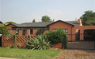 5 Bedroom House in Kibler Park