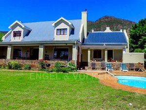 5 Bed House in Riebeek West