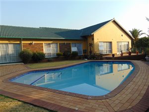 3 Bed House in Edenglen