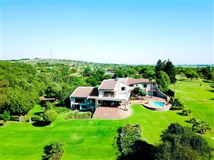 6 Bed House in Lochvaal