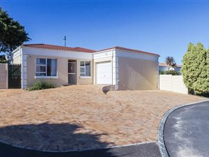 3 Bed House in Somerset Ridge