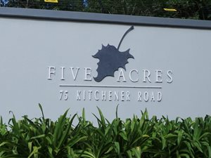 4 Bed Townhouse in Clarendon