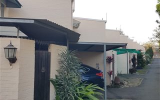3 Bedroom Duplex in Pelham