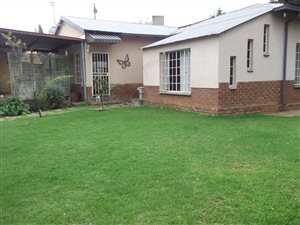 4 Bed House in Parktown Estate