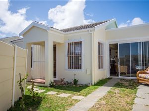 2 Bed House in Onverwacht
