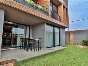 2 Bed Apartment in Rynfield
