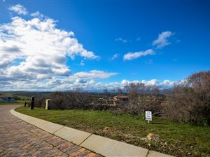 1015 m² Land available in Whale Rock Heights