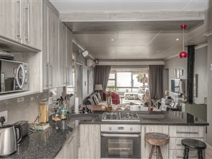 3 Bed Townhouse in South End