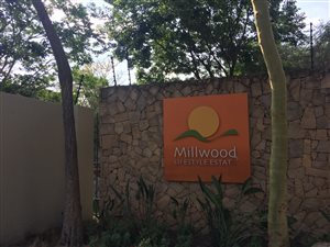 2 Bed Simplex in Bryanston West