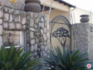 2 Bed Apartment in North Riding