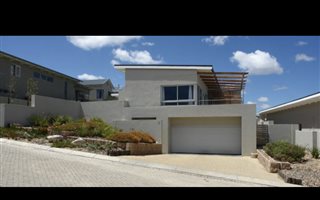 3 Bedroom House in Fairhaven Country Estate