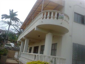 4 Bed House in Stanger Manor