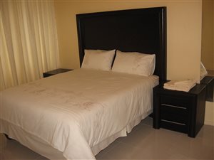 2 Bed Apartment in Sunnyside