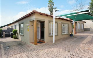 2 Bedroom Simplex in Greymont