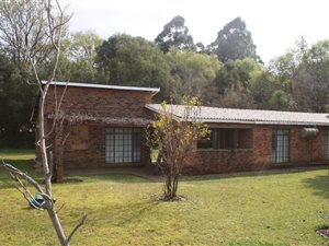 1.7 ha Smallholding in Groot Marico
