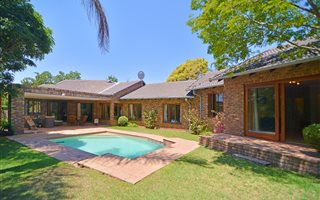 4 Bedroom House in Fourways Gardens